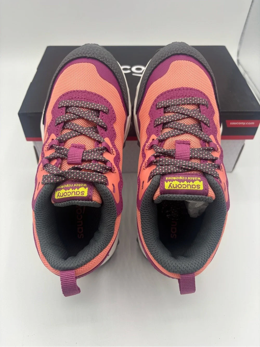 Saucony Peregrine Waterproof Trail Shoes - Coral & Magenta  Size 12